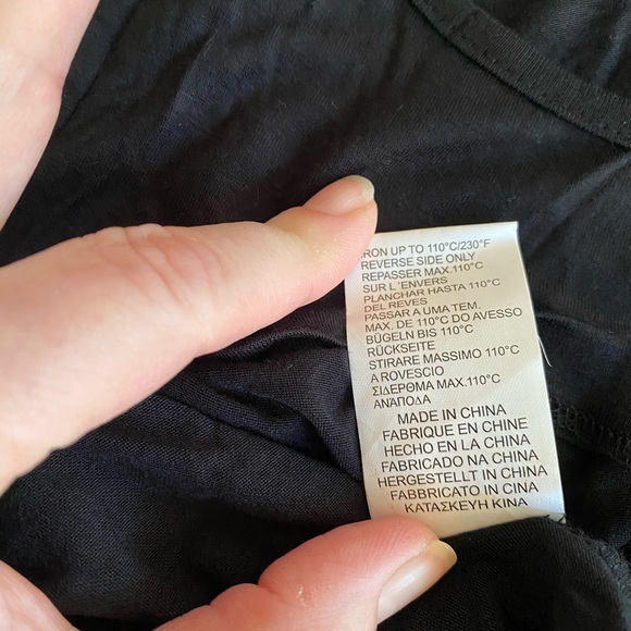 Ladies dream catcher short sleeve black tee size medium NWT - Picture 8 of 9